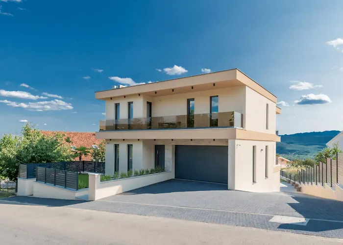 Villa Hills By Iva Imotski