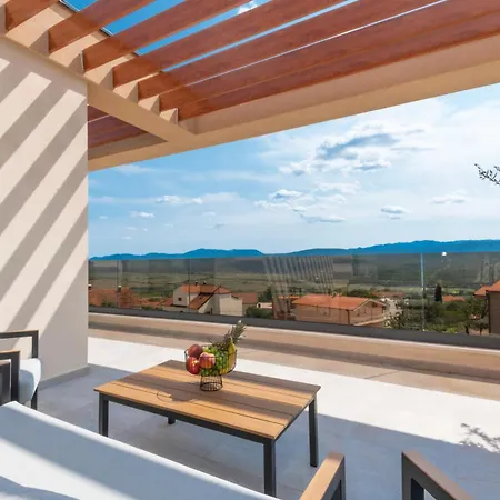 Vila Hills By Iva *